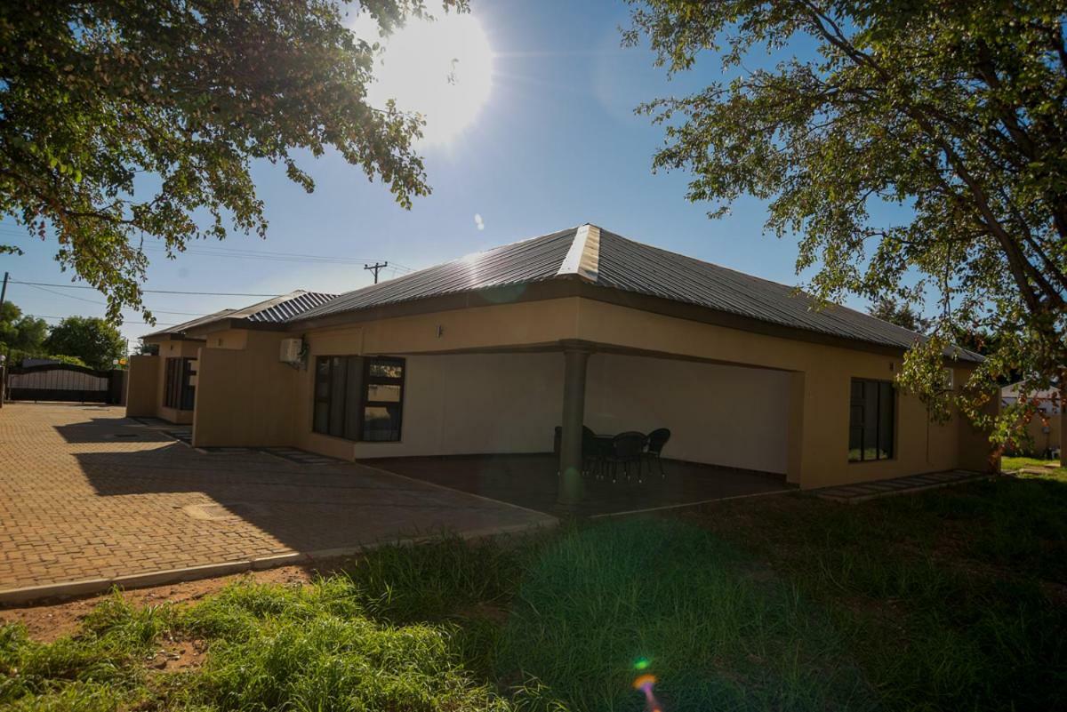 Peaconwood Boutique Villa Palapye Экстерьер фото